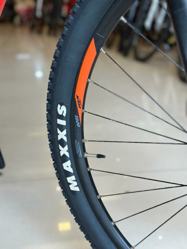 BICICLETA KTM MTB R29 MYROON CARBONO AE SE3 TALLE L