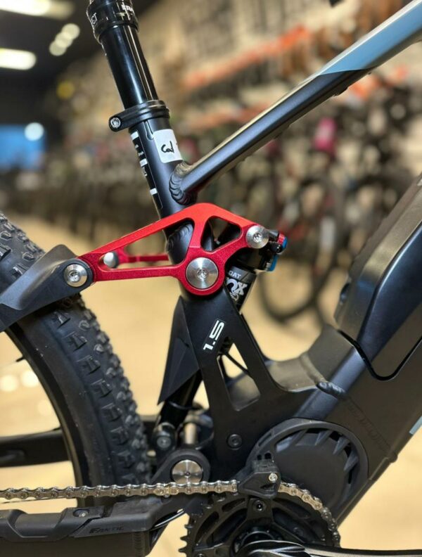BICICLETA FANTIC XTF YAMAHA ALUM 630WH, BOMBER Z2, FOX 2023, DEORE 1X11, FRENOS CURA 2, TALLE S