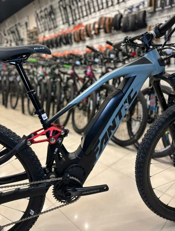 BICICLETA FANTIC XTF YAMAHA ALUM 630WH, BOMBER Z2, FOX 2023, DEORE 1X11, FRENOS CURA 2, TALLE S