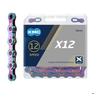CADENA KMC X12 AURORA BLUE TORNASOLADA Edición Especial. 126 Eslabones
